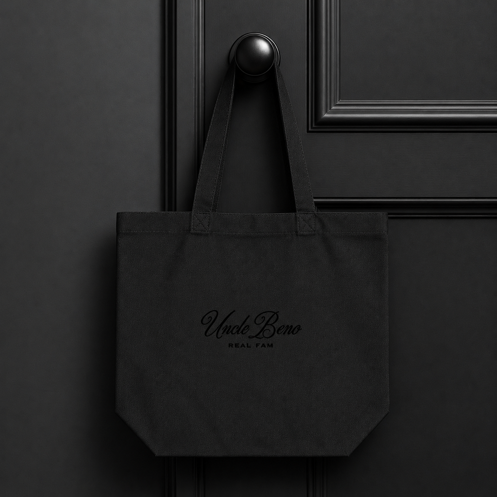 BLACK SIGNATURE TOTE BAGS